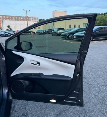2016 Toyota Prius Two
