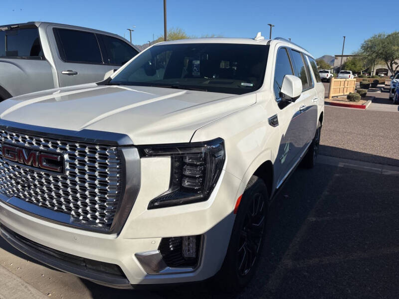 2023 GMC Yukon XL Denali