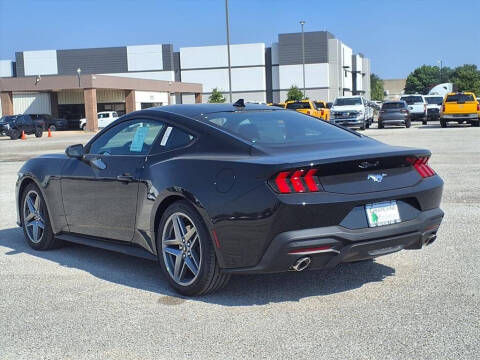 2025 Ford Mustang EcoBoost