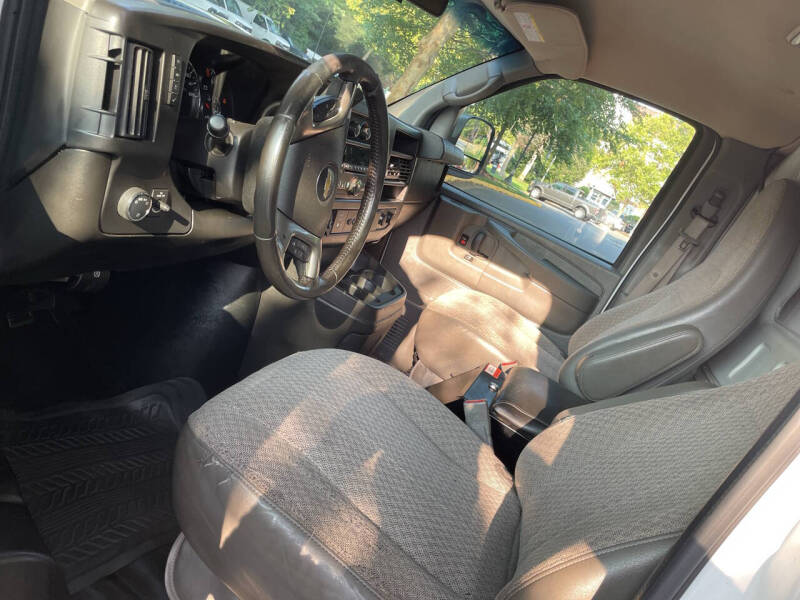 2015 Chevrolet Express 2500