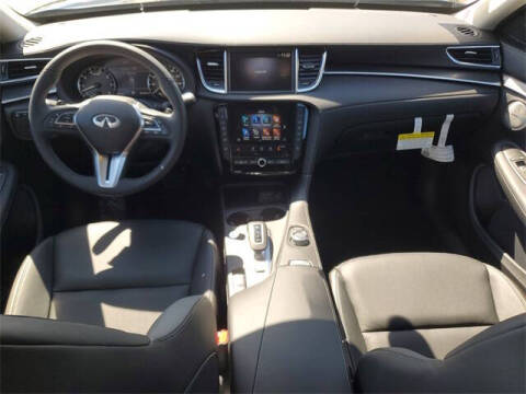 2025 Infiniti QX50 Luxe