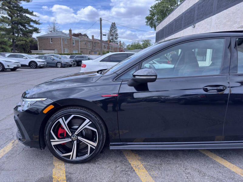 2024 Volkswagen Golf GTI SE