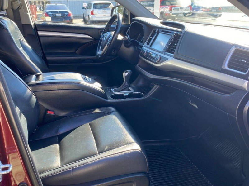 2018 Toyota Highlander Hybrid XLE