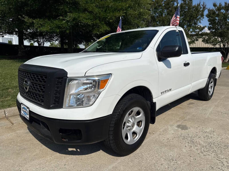 2017 Nissan Titan S