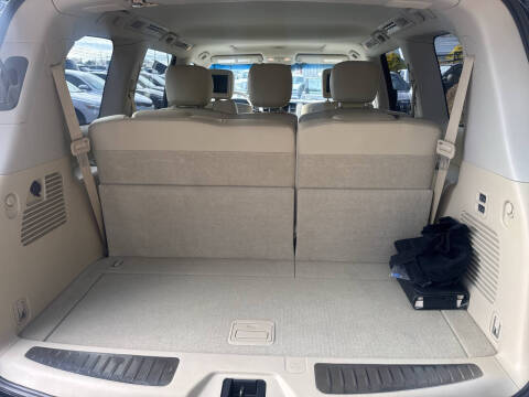 2011 Infiniti QX56