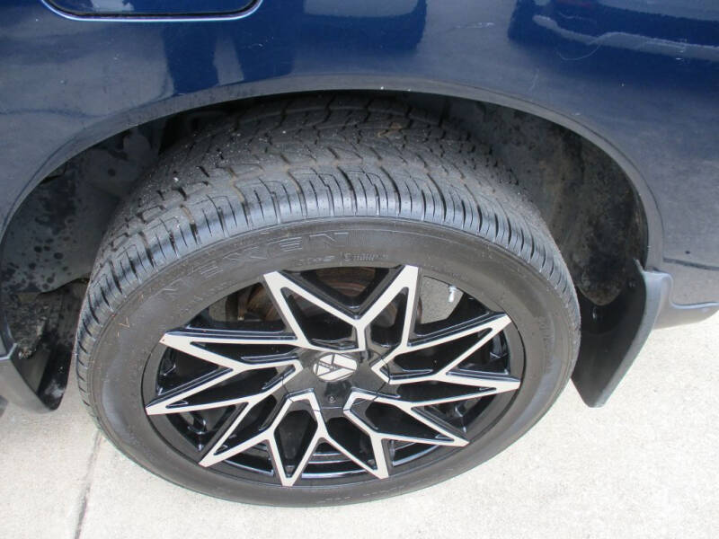 2006 Nissan Armada SE