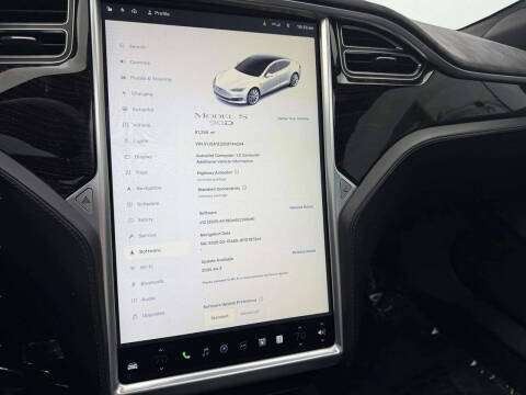 2016 Tesla Model S 90D