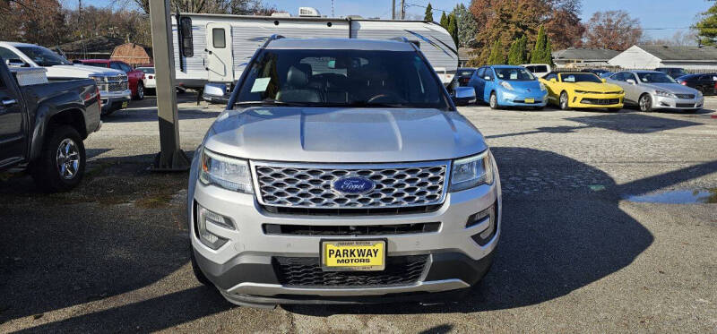 2017 Ford Explorer Platinum