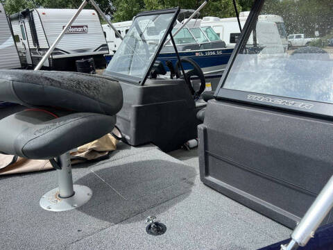 2022 Tracker PRO GLIDE