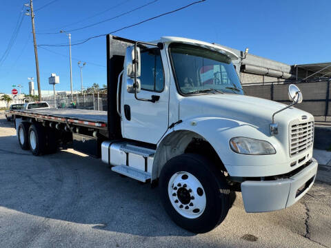 2017 Freightliner M2 106