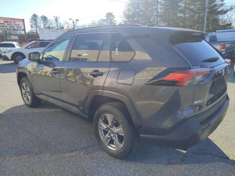 2022 Toyota RAV4 Hybrid XLE