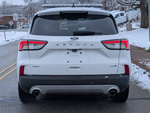 2020 Ford Escape SEL