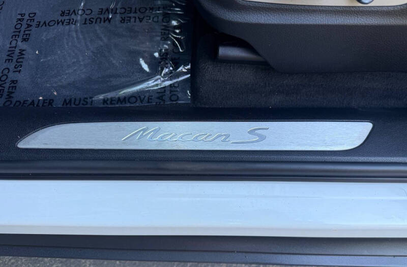 2018 Porsche Macan S