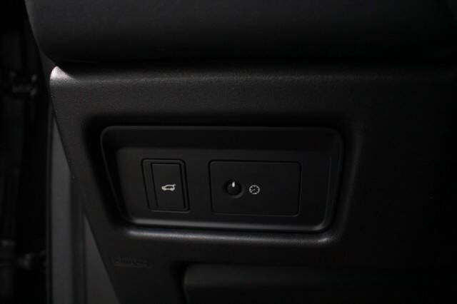 2016 Land Rover Discovery Sport SE