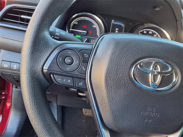 2020 Toyota Camry Hybrid LE