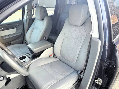 2016 GMC Acadia SLE-2