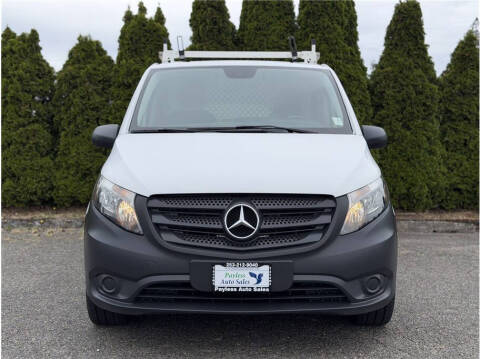 2017 Mercedes-Benz Metris