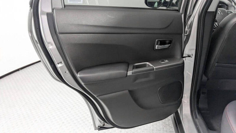 2024 Mitsubishi Outlander Sport SE