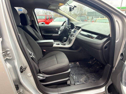 2013 Ford Edge SE