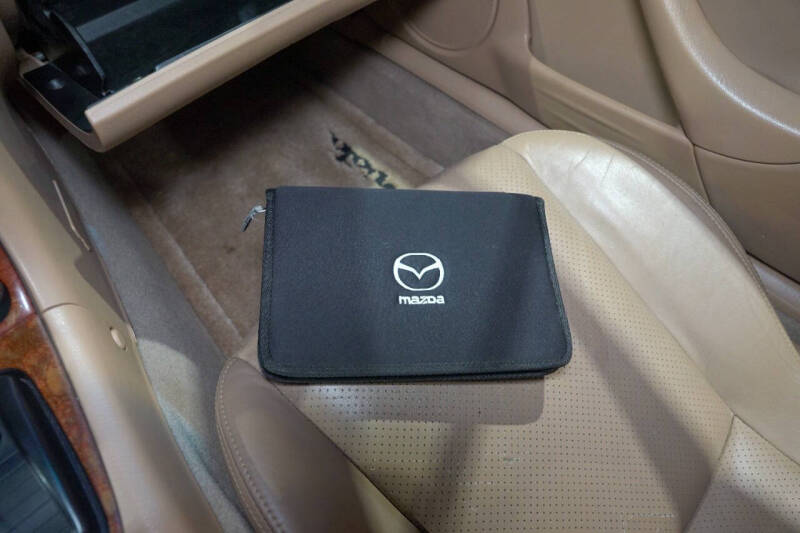 2002 Mazda MX-5 Miata LS