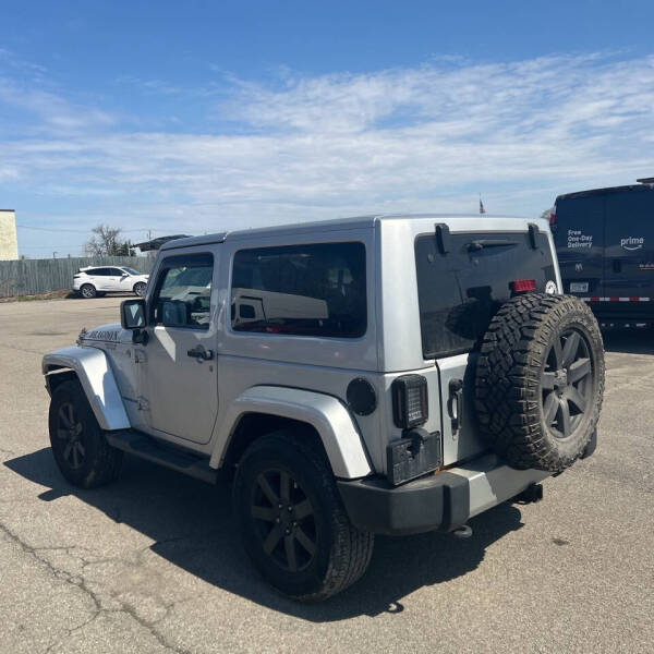 2012 Jeep Wrangler Sahara