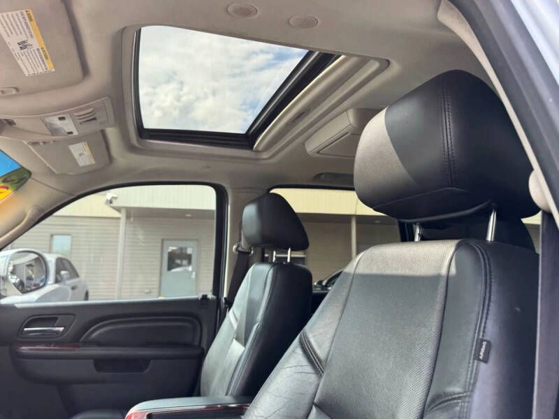 2012 Cadillac Escalade Premium