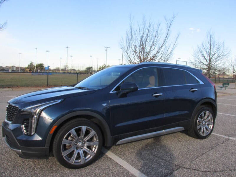 2019 Cadillac XT4 Premium Luxury
