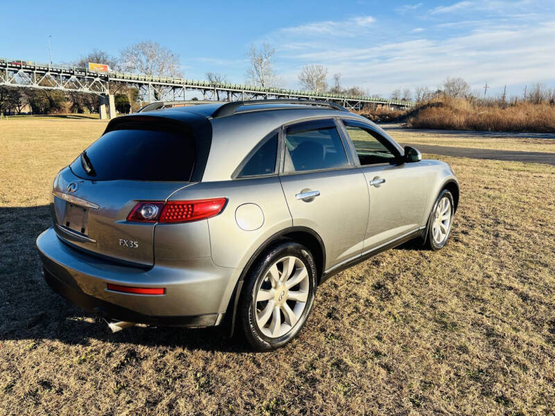 2003 Infiniti FX35