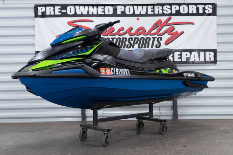 2024 Yamaha VX Deluxe