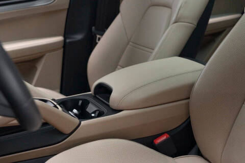 2024 Porsche Cayenne Coupe