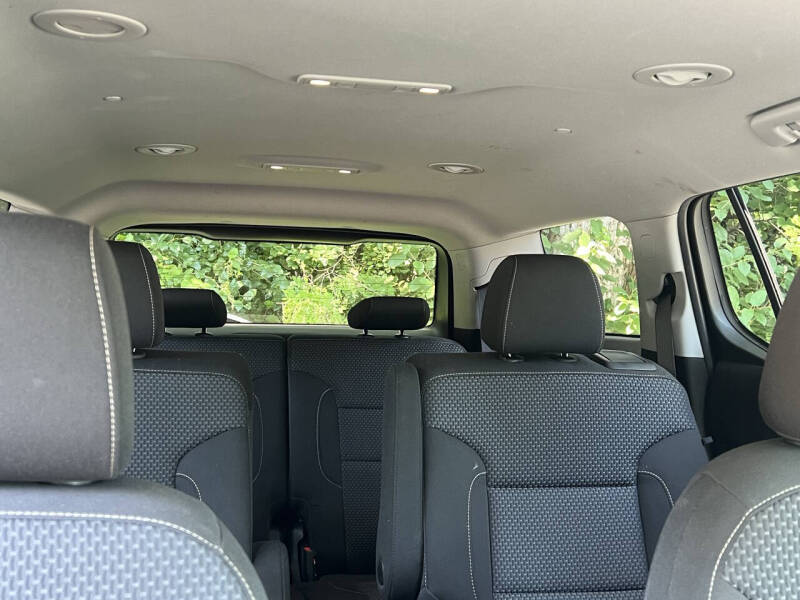 2021 GMC Acadia SLE