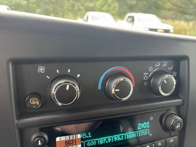 2025 Chevrolet Express 2500