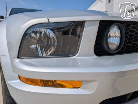 2005 Ford Mustang