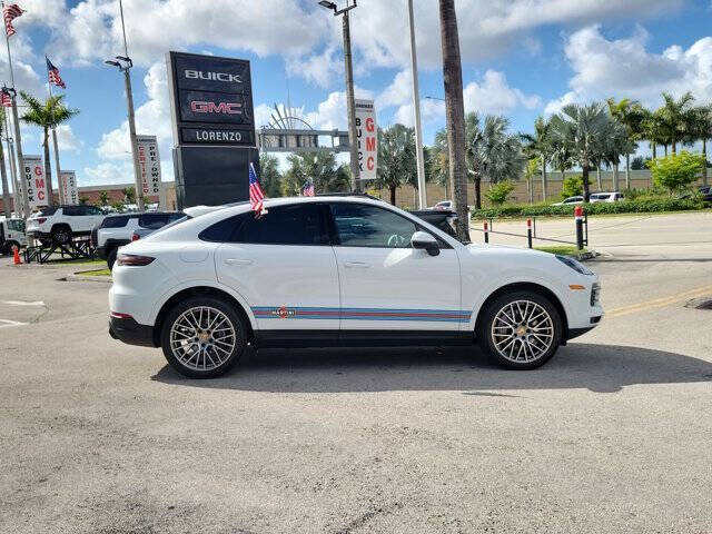 2023 Porsche Cayenne Coupe Platinum Edition