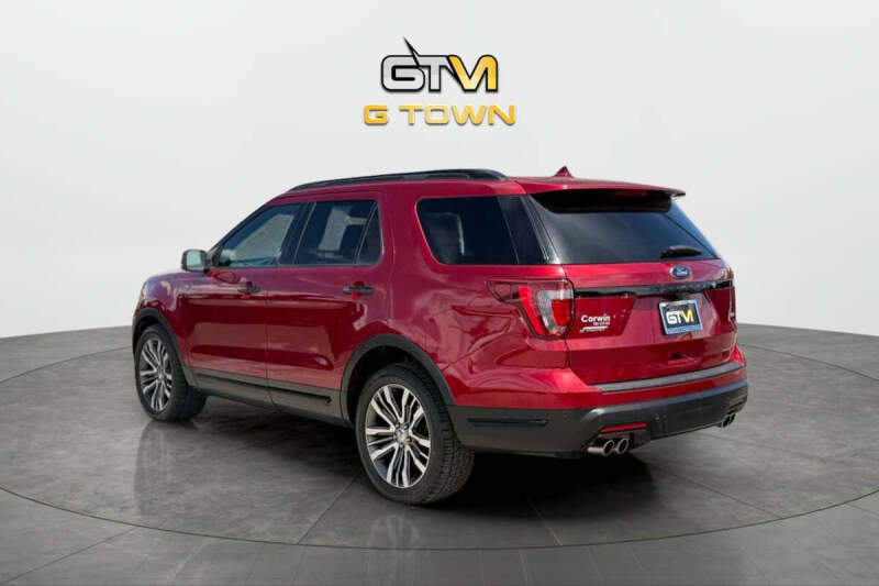 2019 Ford Explorer Sport