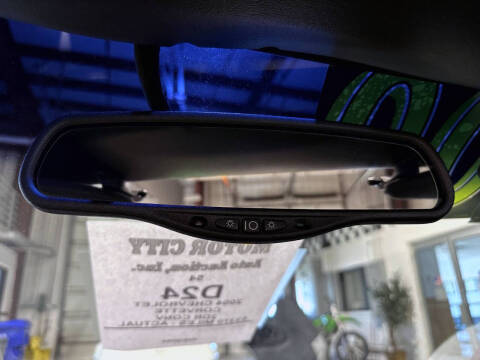 2004 Chevrolet Corvette