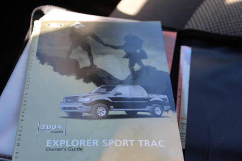 2004 Ford Explorer Sport Trac XLT