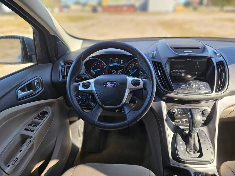 2015 Ford Escape SE
