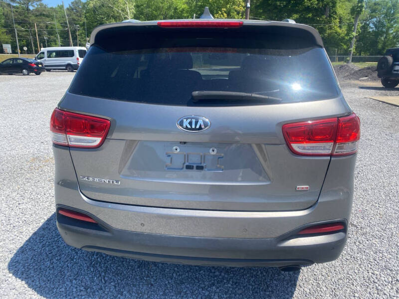 2018 Kia Sorento LX