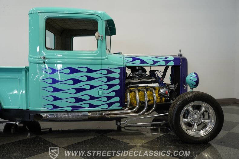 1932 Ford F-100