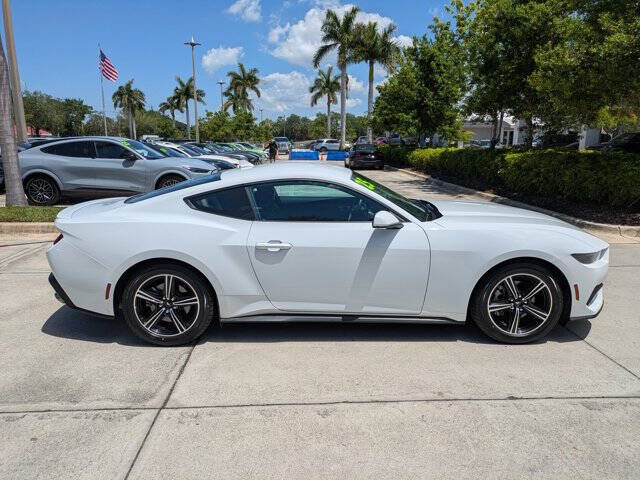 2025 Ford Mustang EcoBoost Premium