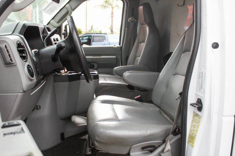 2014 Ford E-Series