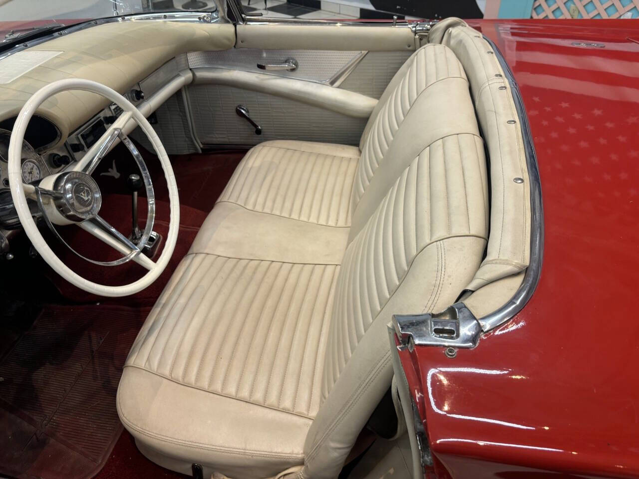 1957 Ford Thunderbird 24