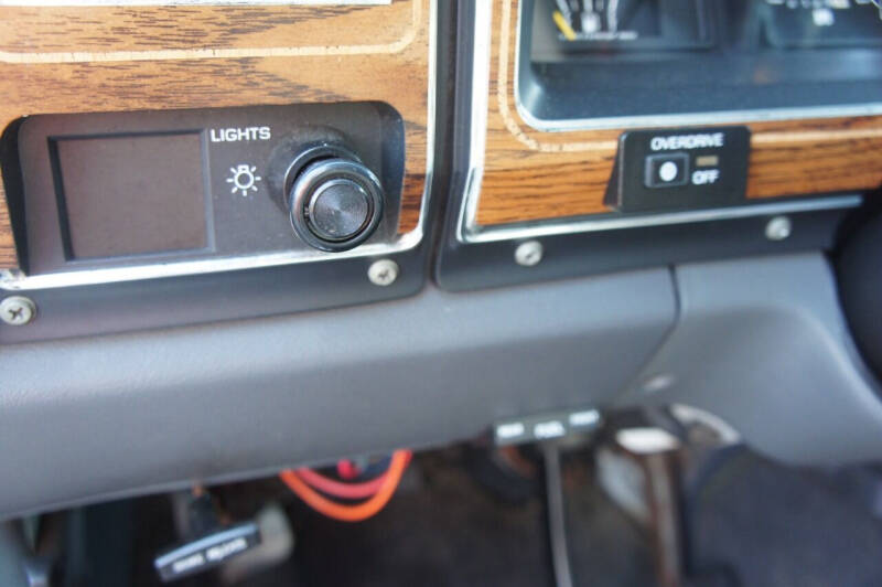 1990 Ford E-Series E-150