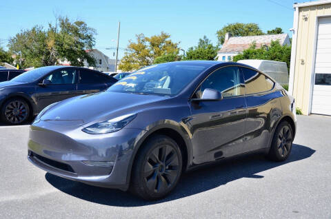 2024 Tesla Model Y Long Range