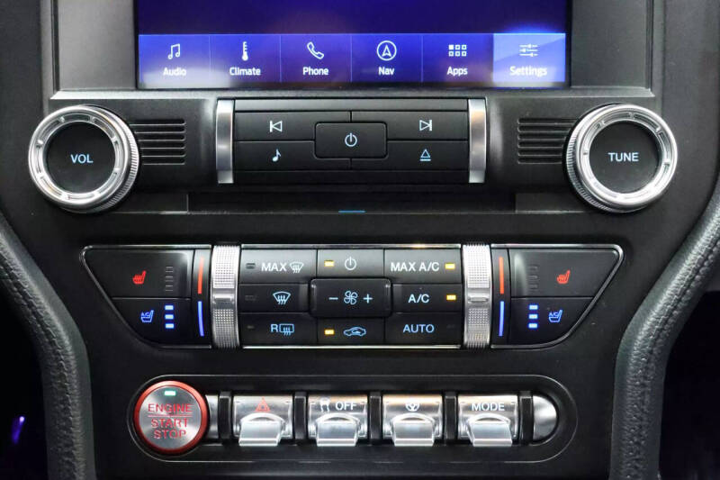 2022 Ford Mustang Mach 1