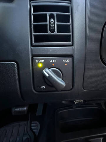 2003 Dodge Dakota