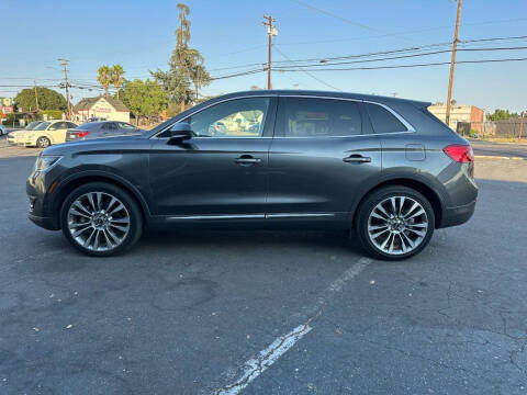 2017 Lincoln MKX Reserve