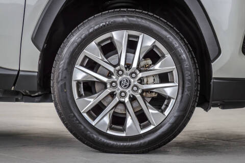 2020 Toyota RAV4 Limited