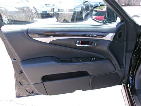 2014 Lexus LS 460